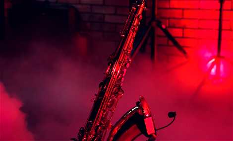 Saksofon/klarnet - muzyczna oprawa