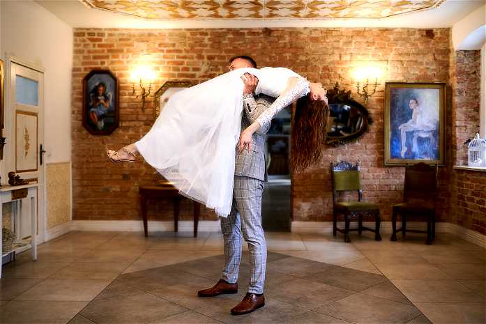 Studio Tańca i Ruchu Move it - Atrakcje na wesele - photo - 1