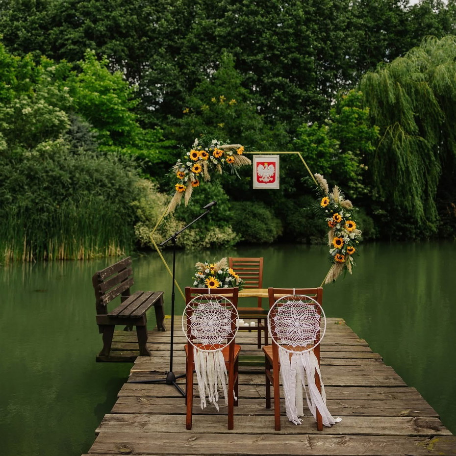 Kwiatowy Zakątek - Dekoracje i aranżacje ślubne - photo - 3