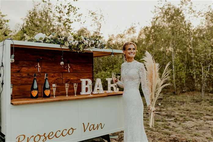 Prosecco van mobilny bar - Atrakcje na wesele - photo - 0