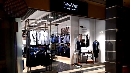 NEW MEN GROUP