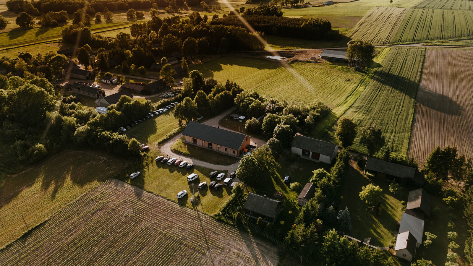 Łąki i pola - Sale weselne - photo - 15