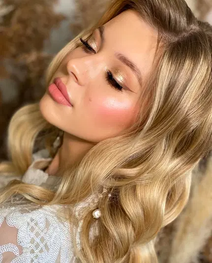 Joanna Gawlik Makeup & Hair - Uroda i zdrowie - photo - 0  