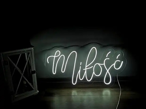 Lumos - wypożyczalnia neonów - Atrakcje na wesele - photo - 0