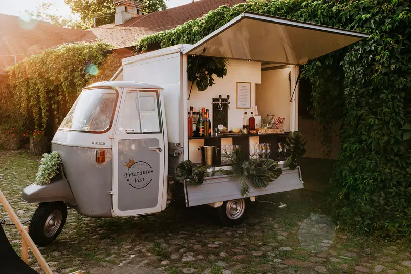 Frizzante Van - Atrakcje na wesele - photo - 0  