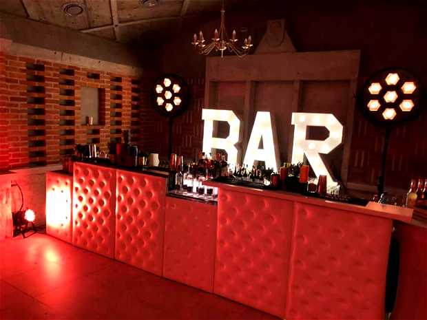 Best Bar Barman&Barista - Atrakcje na wesele - photo - 0